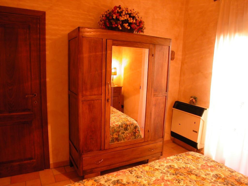 Agriturismo Istrice Innamorato Campello sul Clitunno Kamer foto