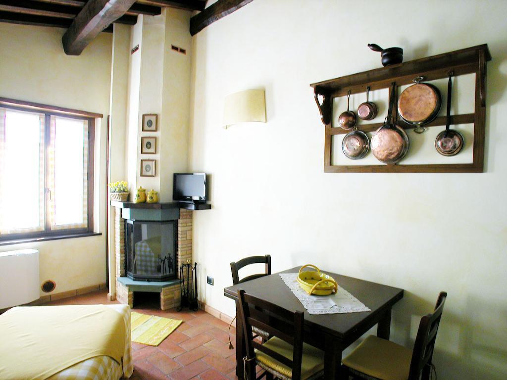 Agriturismo Istrice Innamorato Campello sul Clitunno Kamer foto